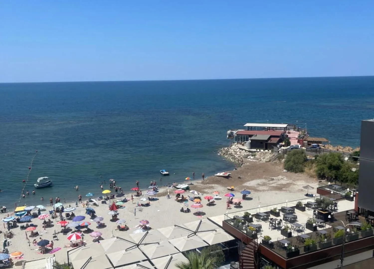 Vollga Seaview Apartment ドゥラス アルバニア