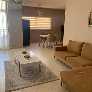 Hoara Holidays Apartment's Apartament